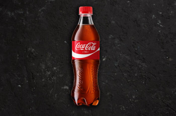 Кока-Кола 0,5 л подарок